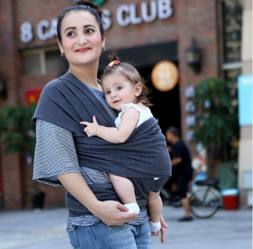 Echarpe porte bébé