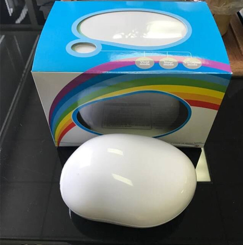Lampe de table en forme d’œuf avec projection arc-en-ciel